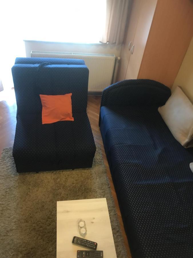 Studio Sajam Novi Sad Eksteriør billede